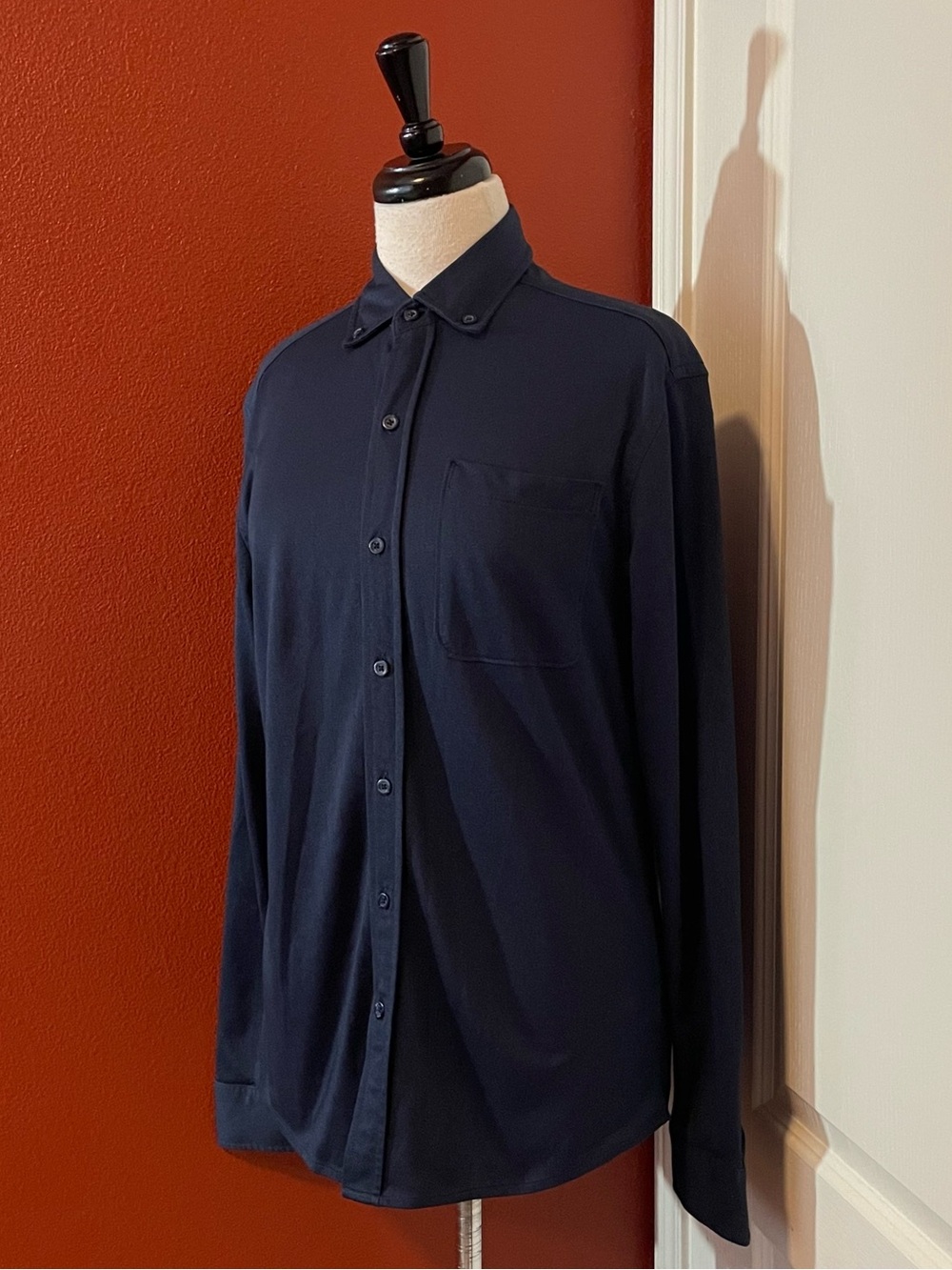 Ministry Of Supply Men’s Classic Navy Button Down Pocket Dress Shirt